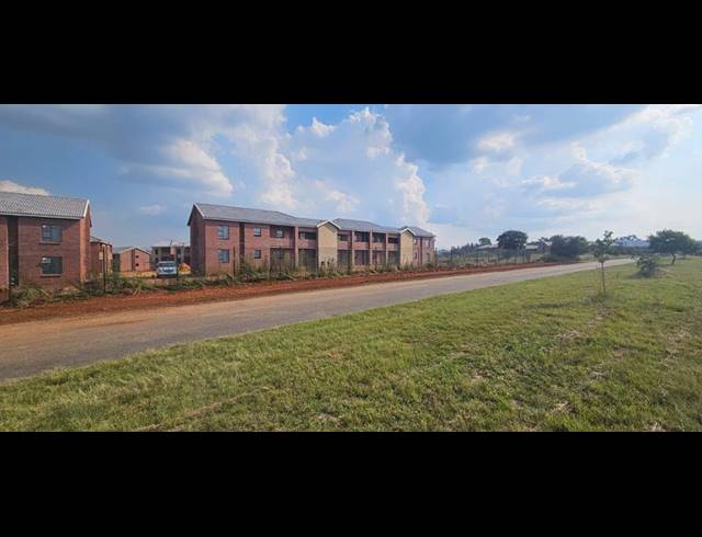 2 BEDROOM PROPERTY TO RENT IN MEYERTON CENTRAL